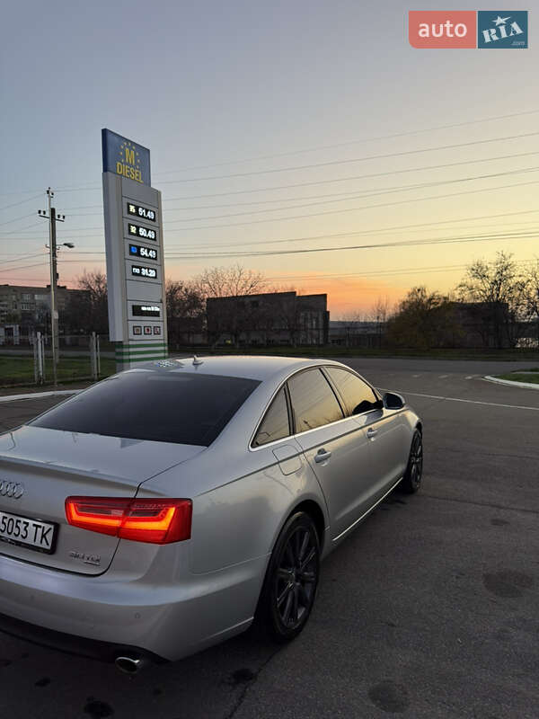 Седан Audi A6 2013 в Николаеве