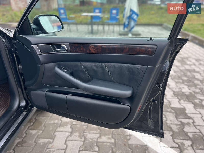 Універсал Audi A6 2000 в Житомирі