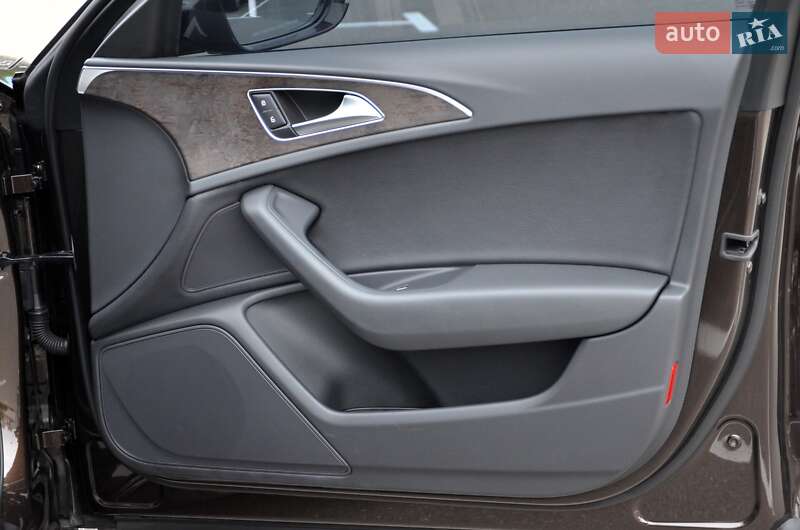 Седан Audi A6 2018 в Киеве