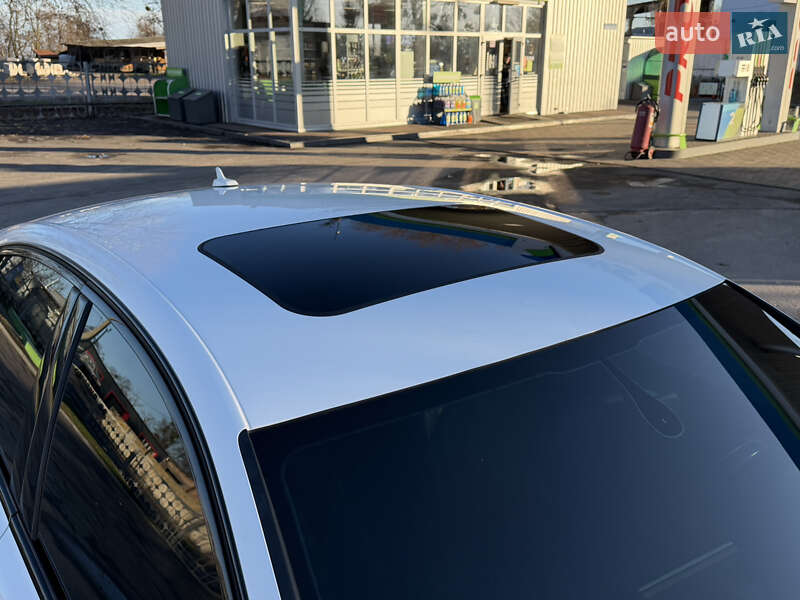 Седан Audi A6 2015 в Лубнах