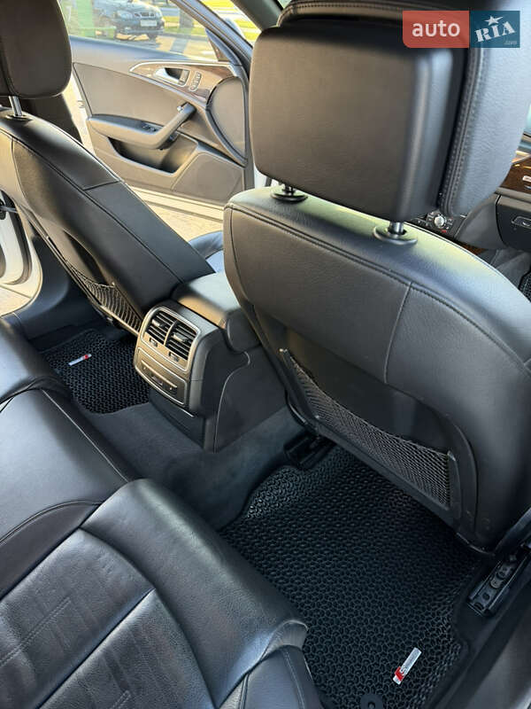 Седан Audi A6 2015 в Лубнах