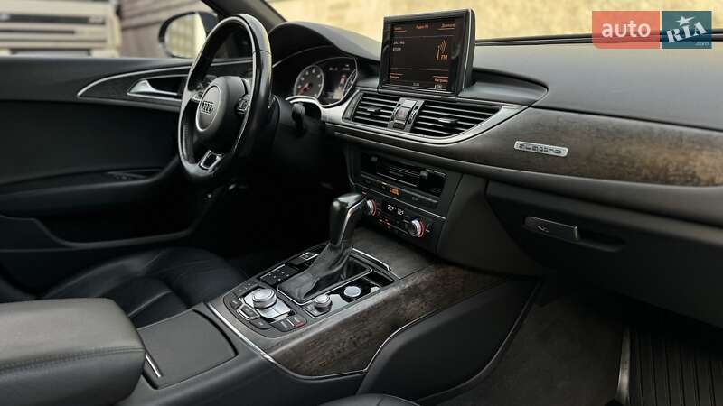Седан Audi A6 2016 в Киеве