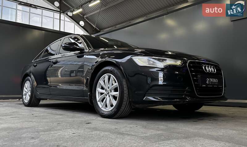 Седан Audi A6 2012 в Киеве