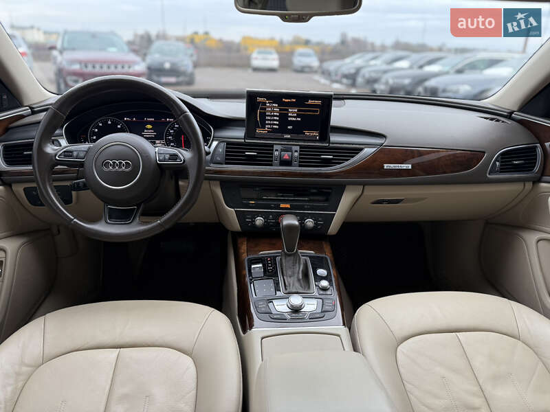 Седан Audi A6 2015 в Рівному