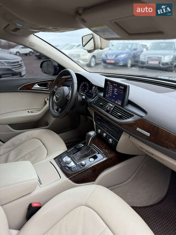 Седан Audi A6 2015 в Рівному