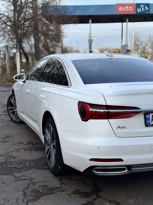 Седан Audi A6 2020 в Виннице