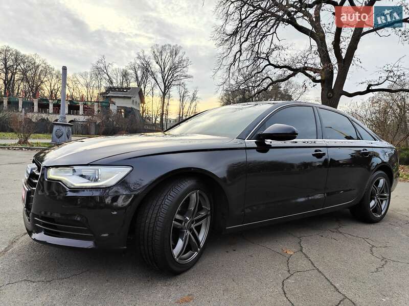 Седан Audi A6 2014 в Києві