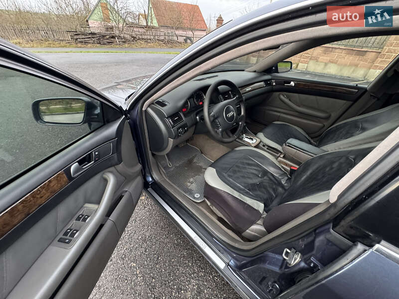 Седан Audi A6 2003 в Ровно