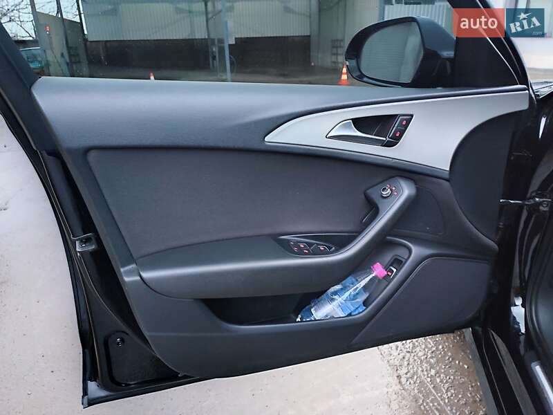 Седан Audi A6 2015 в Теофиполе