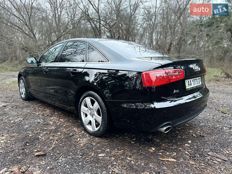 Седан Audi A6 2013 в Киеве