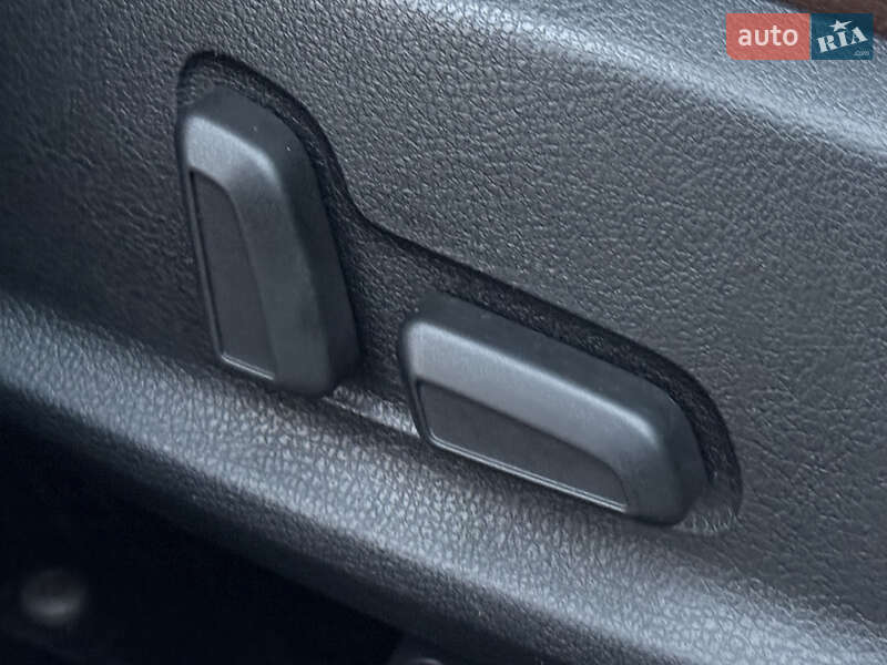 Седан Audi A6 2013 в Рівному