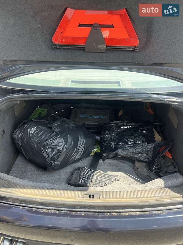 Седан Audi A6 2001 в Полтаве