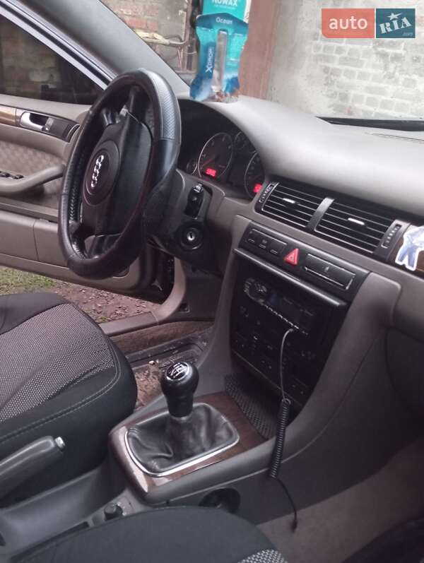 Седан Audi A6 2001 в Львове