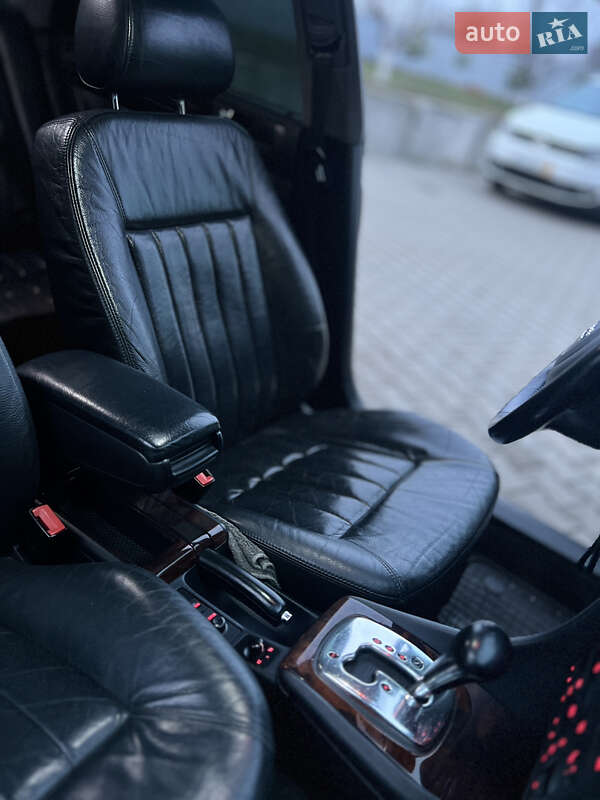 Седан Audi A6 2001 в Лубнах