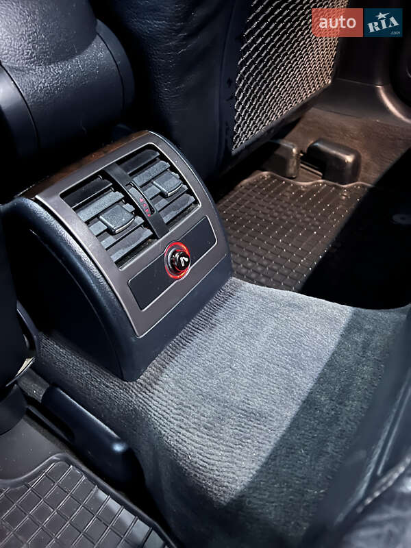 Седан Audi A6 2001 в Лубнах