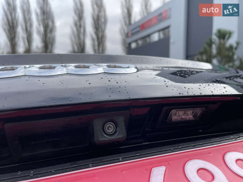 Седан Audi A6 2013 в Ровно