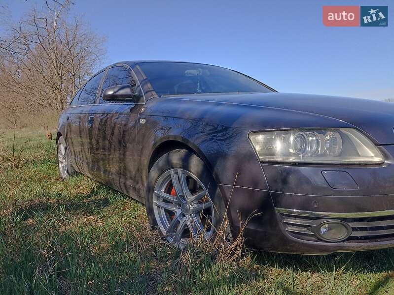 Седан Audi A6 2005 в Казанке