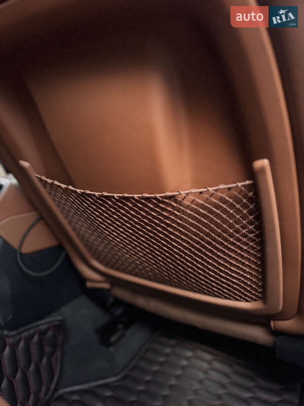 Седан Audi A6 2018 в Киеве