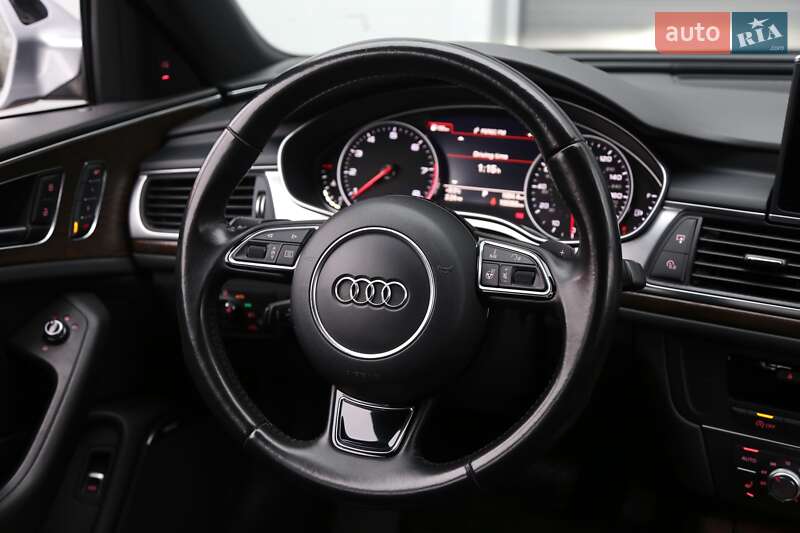 Седан Audi A6 2015 в Киеве