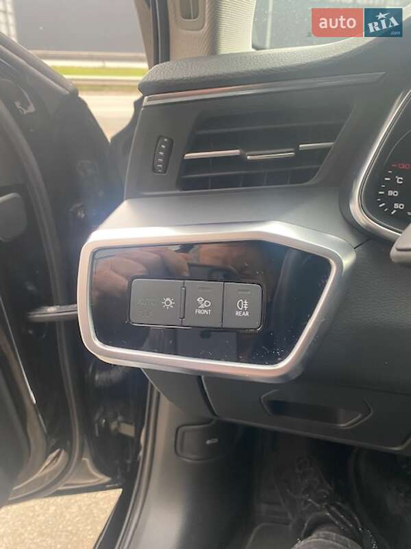 Седан Audi A6 2021 в Києві