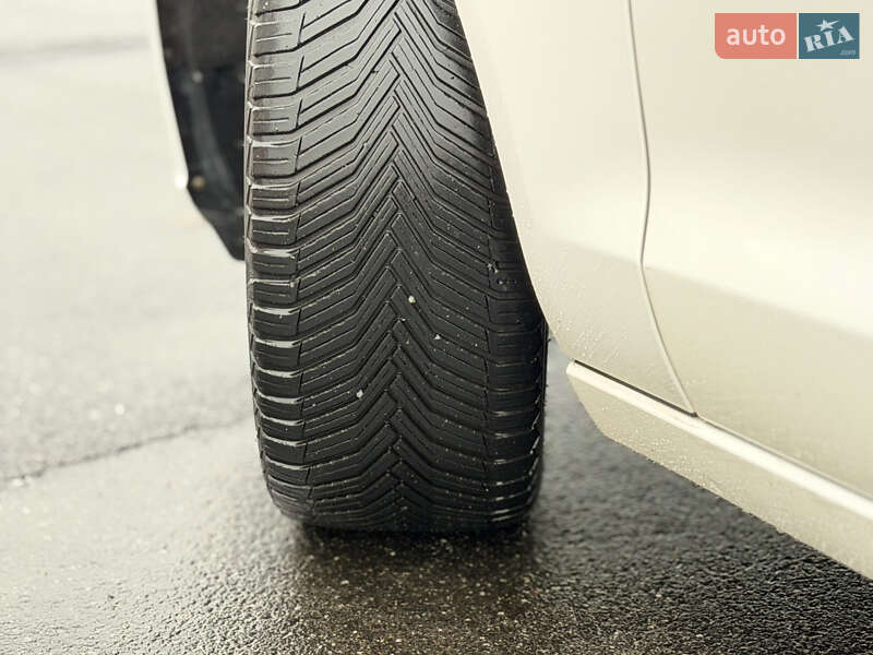 Седан Audi A6 2014 в Вінниці