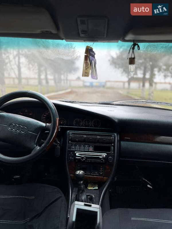 Седан Audi A6 1997 в Львові