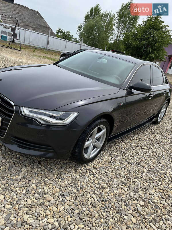 Седан Audi A6 2013 в Ивано-Франковске