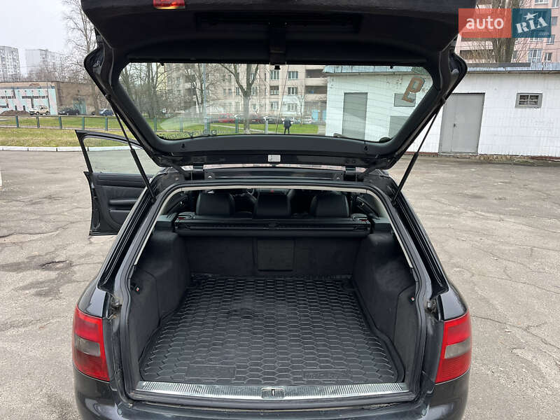 Универсал Audi A6 2003 в Киеве