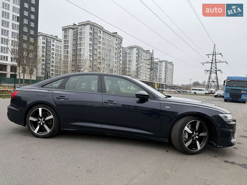 Седан Audi A6 2021 в Буче