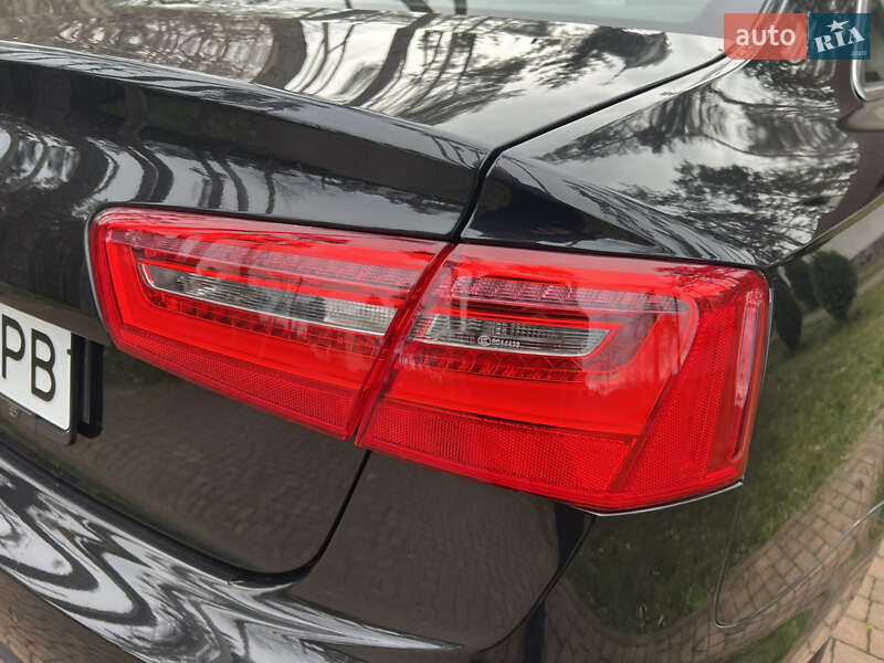 Седан Audi A6 2012 в Києві