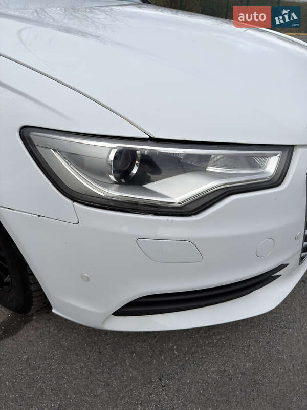 Седан Audi A6 2012 в Ужгороде