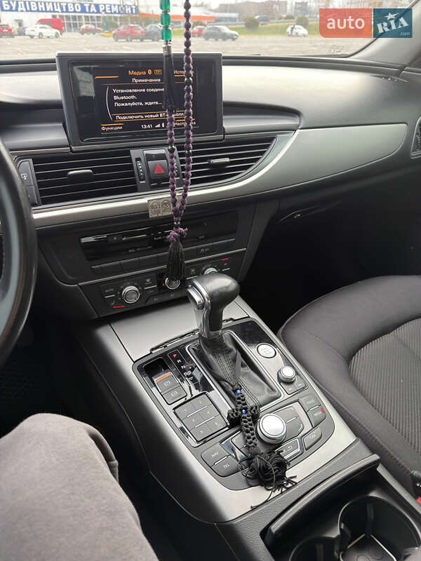 Седан Audi A6 2012 в Ужгороде