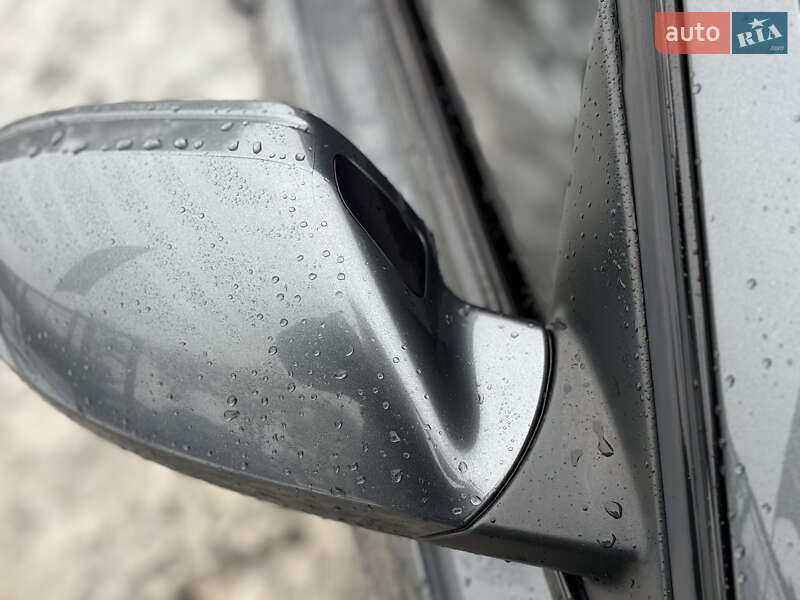 Седан Audi A6 2013 в Львові