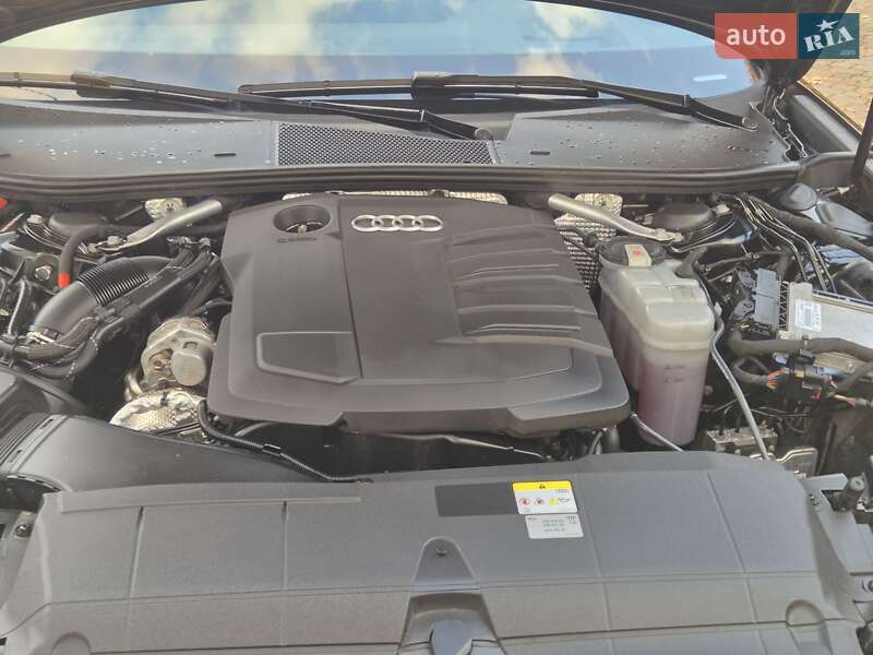 Седан Audi A6 2022 в Стрые