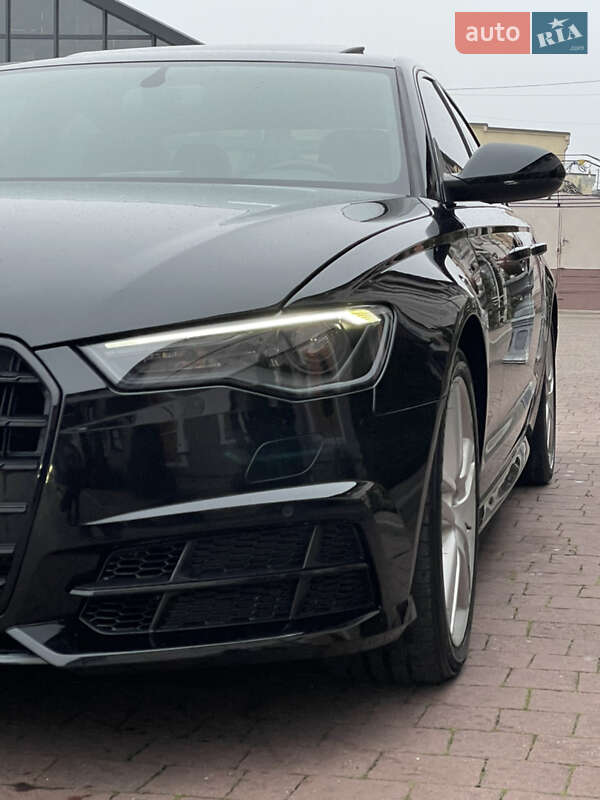 Седан Audi A6 2016 в Стрию