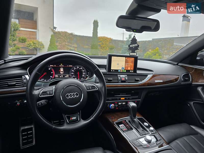 Седан Audi A6 2016 в Стрию