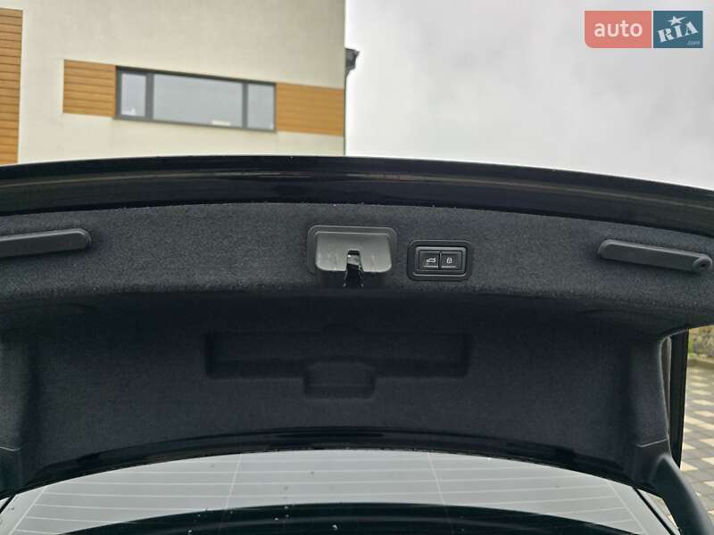 Седан Audi A6 2016 в Стрию