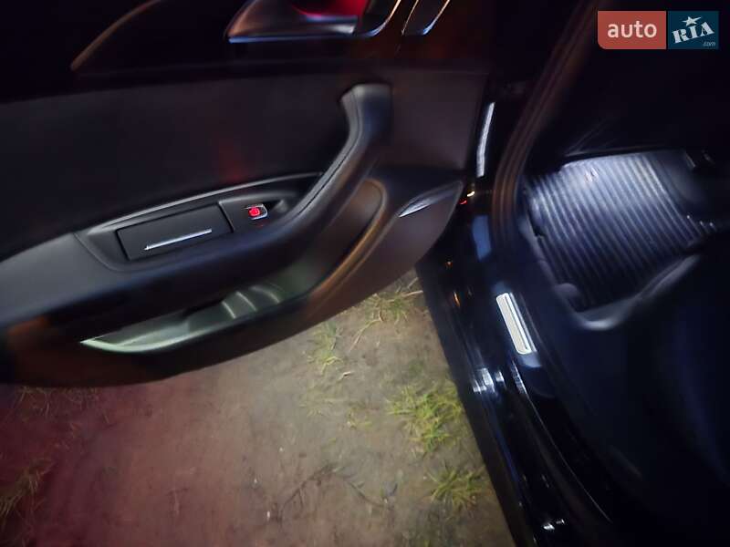 Седан Audi A6 2016 в Стрию