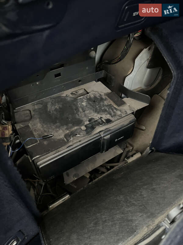 Универсал Audi A6 2001 в Ратным