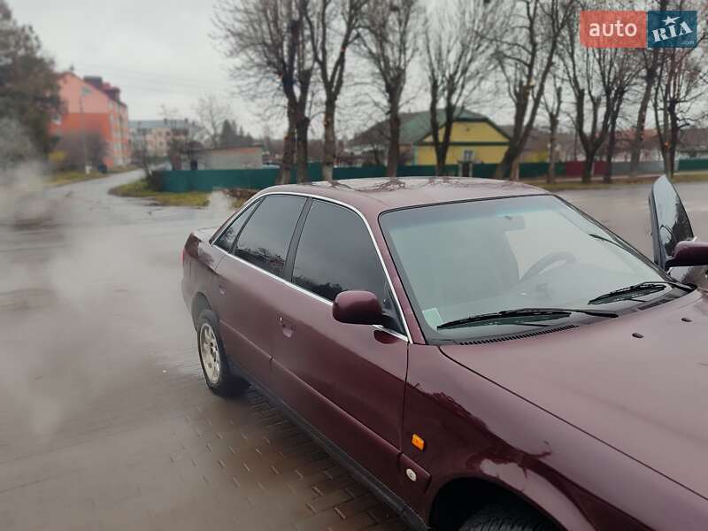 Седан Audi A6 1997 в Красилове