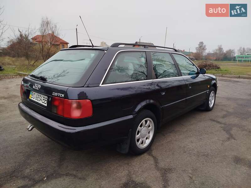 Универсал Audi A6 1996 в Киеве