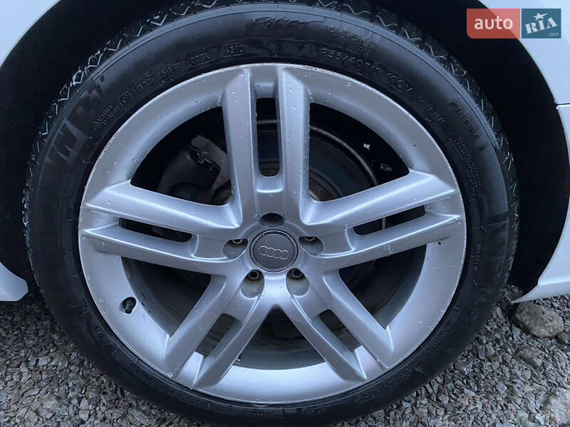 Седан Audi A6 2014 в Рівному