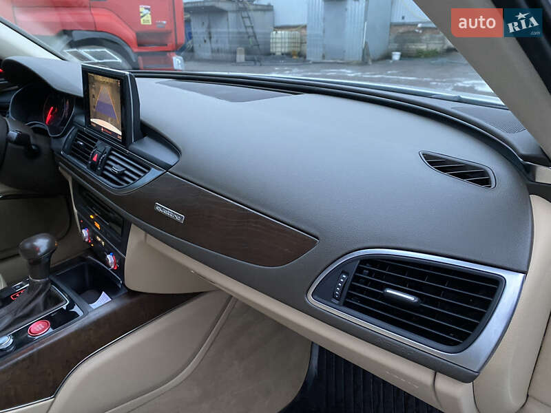 Седан Audi A6 2014 в Рівному