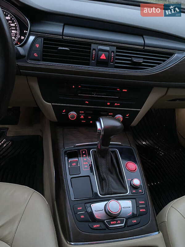 Седан Audi A6 2014 в Рівному