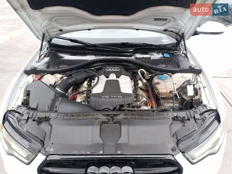 Седан Audi A6 2013 в Ивано-Франковске