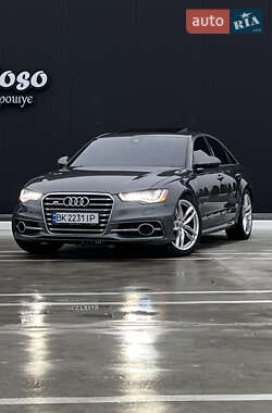 Седан Audi A6 2014 в Звягеле