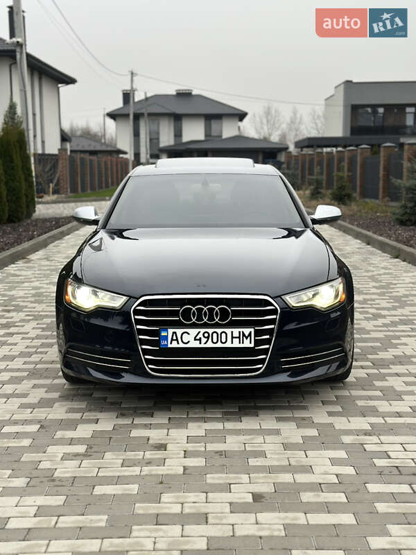 Седан Audi A6 2012 в Киеве