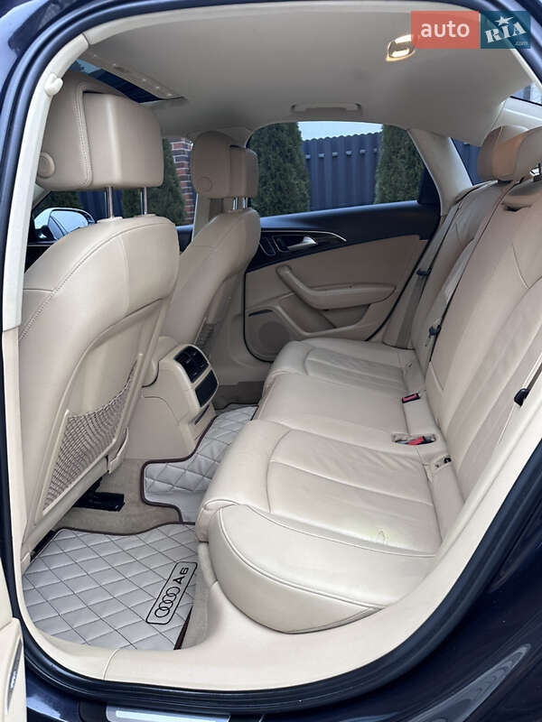 Седан Audi A6 2012 в Киеве