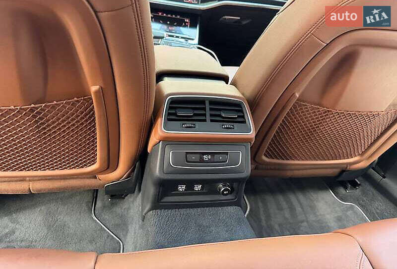 Седан Audi A6 2019 в Киеве