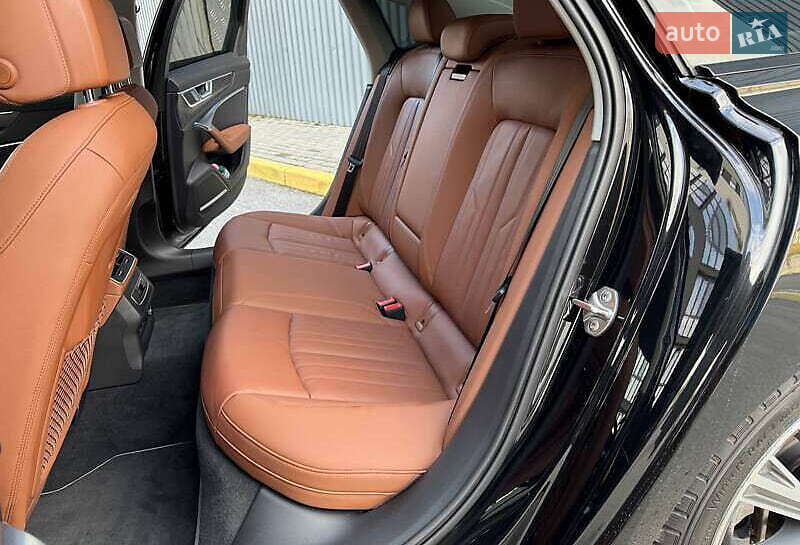 Седан Audi A6 2019 в Киеве